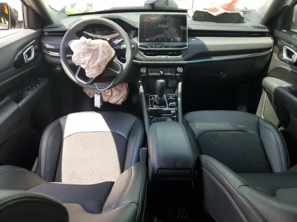 3C4NJDBN9ST527463 2025 JEEP COMPASS - Image 8