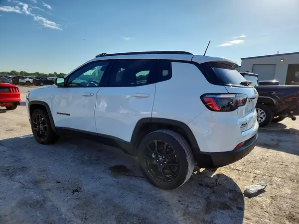 3C4NJDBN9ST539600 2025 JEEP COMPASS - Image 2