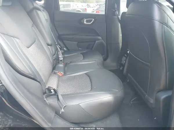 3C4NJDBN9ST566313 2025 JEEP COMPASS - Image 8