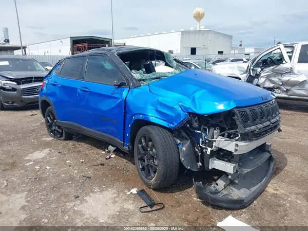 3C4NJDBNXPT509707 2023 JEEP COMPASS - Image 1