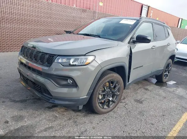 3C4NJDBNXPT515748 2023 JEEP COMPASS - Image 2