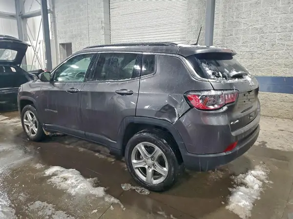 3C4NJDBNXPT537958 2023 JEEP COMPASS - Image 2