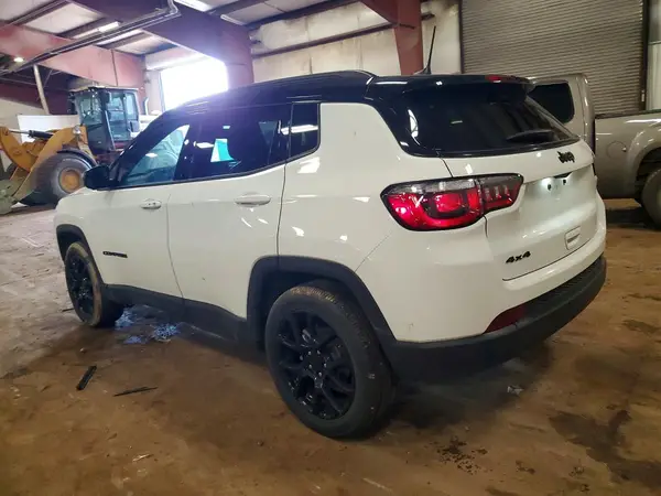 3C4NJDBNXPT544635 2023 JEEP COMPASS - Image 2
