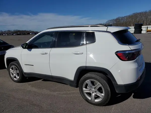 3C4NJDBNXPT553268 2023 JEEP COMPASS - Image 2