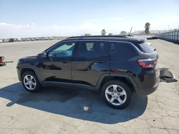 3C4NJDBNXPT554470 2023 JEEP COMPASS - Image 2