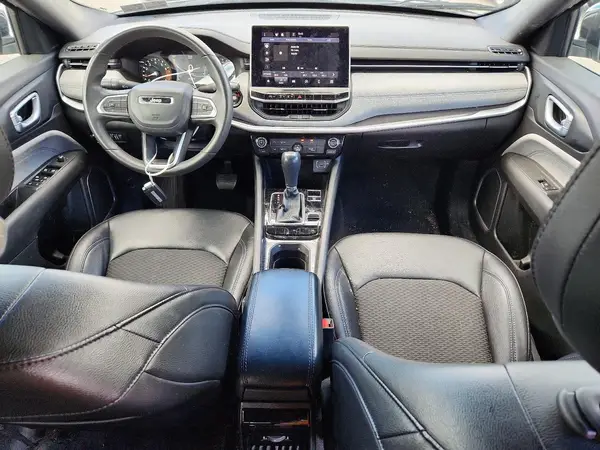 3C4NJDBNXPT561581 2023 JEEP COMPASS - Image 8