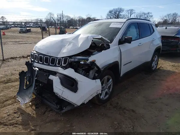 3C4NJDBNXPT561662 2023 JEEP COMPASS - Image 2
