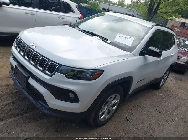 3C4NJDBNXRT100884 2024 JEEP COMPASS - Image 2