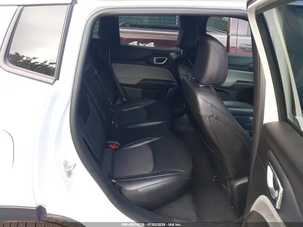 3C4NJDBNXRT100884 2024 JEEP COMPASS - Image 8