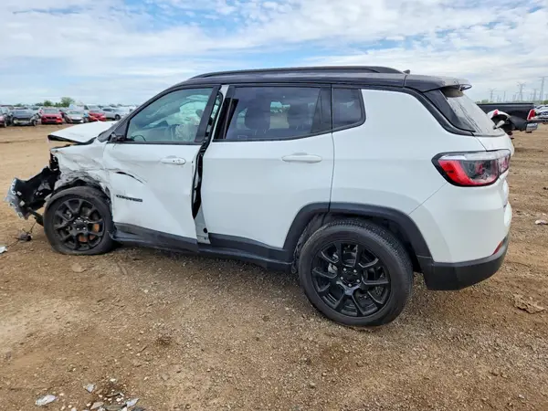 3C4NJDBNXRT101209 2024 JEEP COMPASS - Image 2