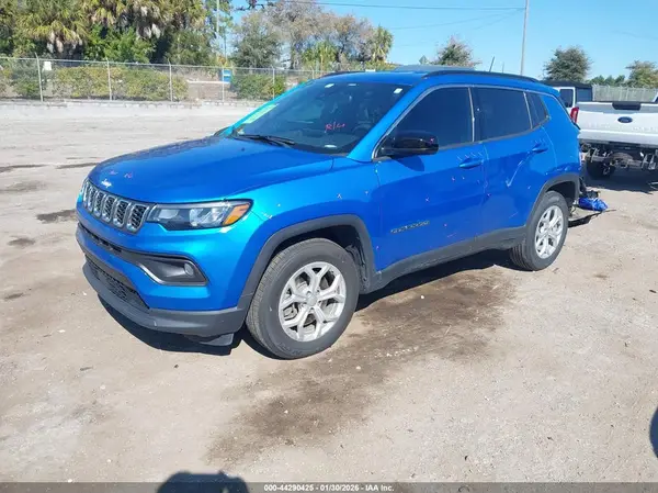 3C4NJDBNXRT105227 2024 JEEP COMPASS - Image 2