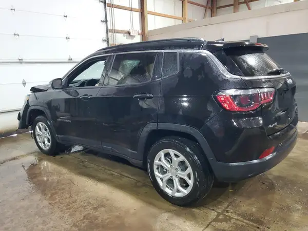 3C4NJDBNXRT109780 2024 JEEP COMPASS - Image 2