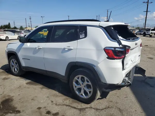 3C4NJDBNXRT110623 2024 JEEP COMPASS - Image 2