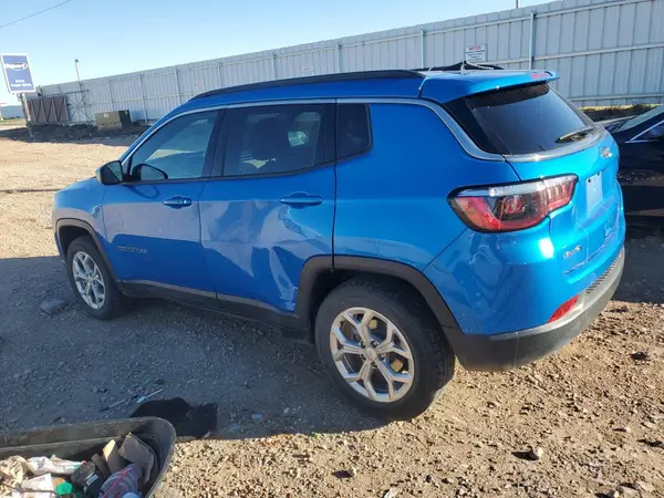 3C4NJDBNXRT111318 2024 JEEP COMPASS - Image 2