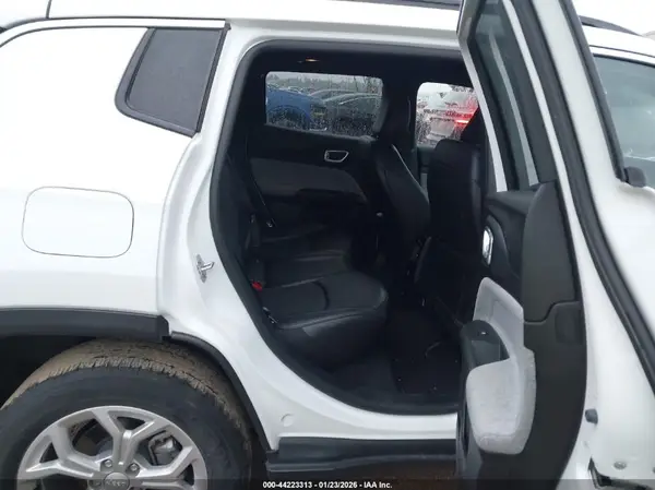 3C4NJDBNXRT117751 2024 JEEP COMPASS - Image 8
