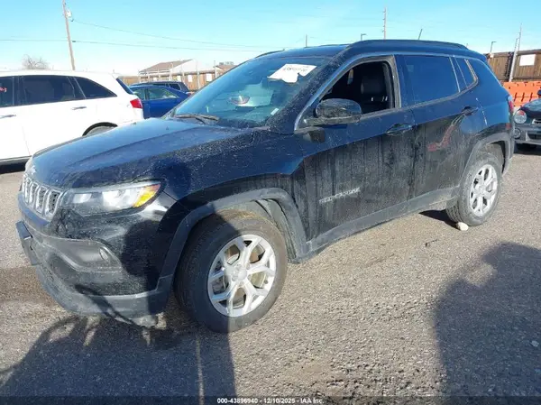 3C4NJDBNXRT118334 2024 JEEP COMPASS - Image 2