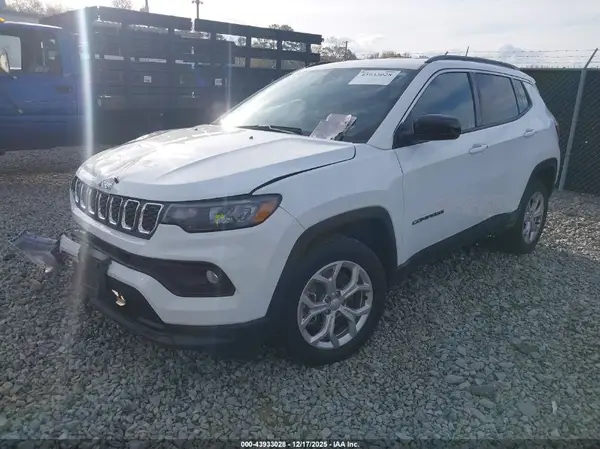 3C4NJDBNXRT118754 2024 JEEP COMPASS - Image 2