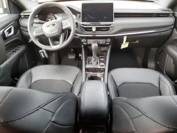 3C4NJDBNXRT120942 2024 JEEP COMPASS - Image 8