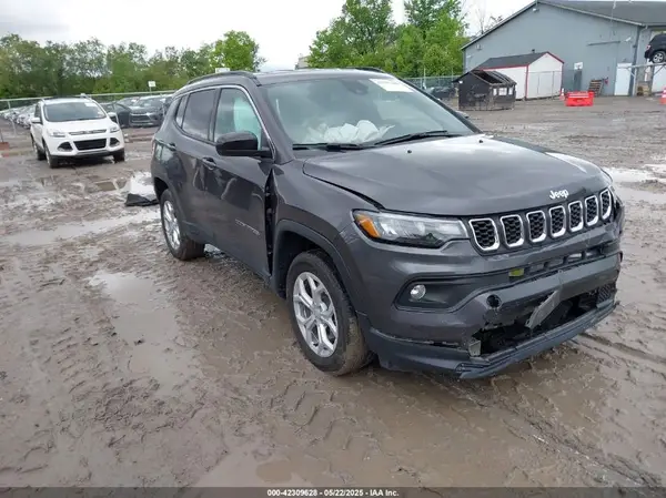 3C4NJDBNXRT121282 2024 JEEP COMPASS - Image 1