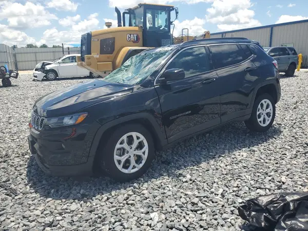 3C4NJDBNXRT133089 2024 JEEP COMPASS - Image 1