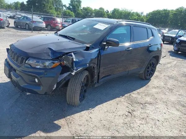 3C4NJDBNXRT162754 2024 JEEP COMPASS - Image 2