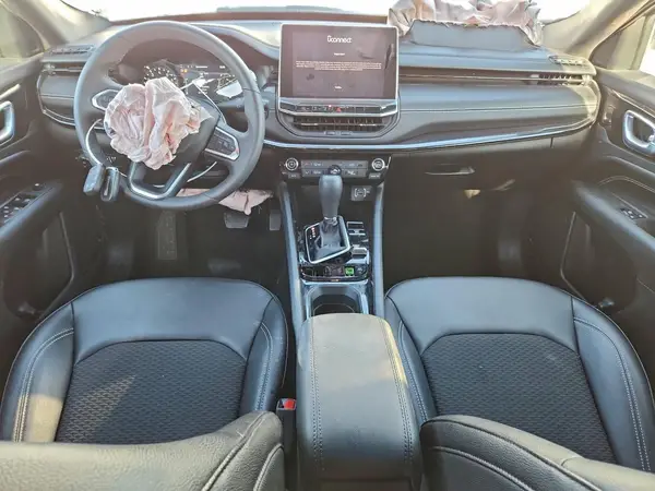 3C4NJDBNXRT576553 2024 JEEP COMPASS - Image 8