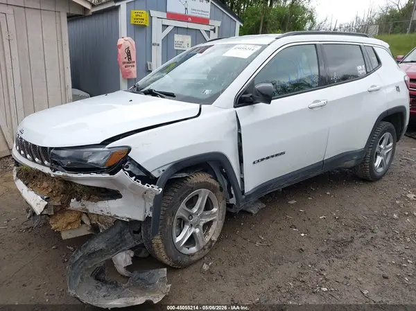 3C4NJDBNXRT579906 2024 JEEP COMPASS - Image 2