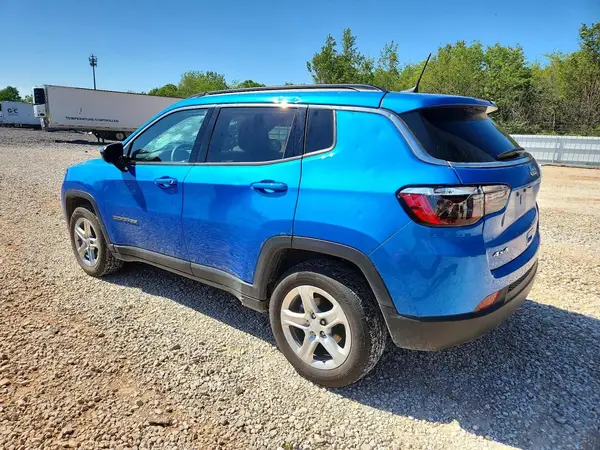 3C4NJDBNXRT595054 2024 JEEP COMPASS - Image 2