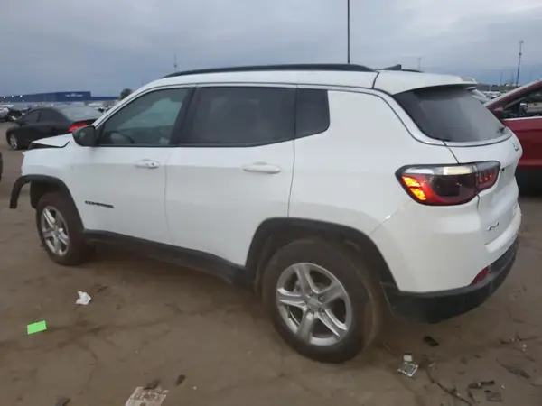 3C4NJDBNXRT597063 2024 JEEP COMPASS - Image 2