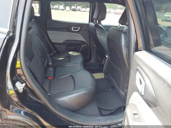 3C4NJDBNXRT597421 2024 JEEP COMPASS - Image 8