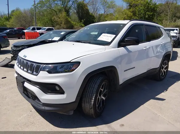 3C4NJDBNXRT604335 2024 JEEP COMPASS - Image 2