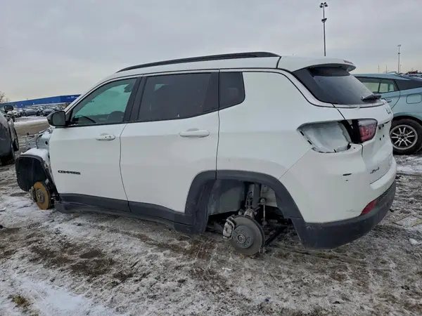 3C4NJDBNXRT605081 2024 JEEP COMPASS - Image 2