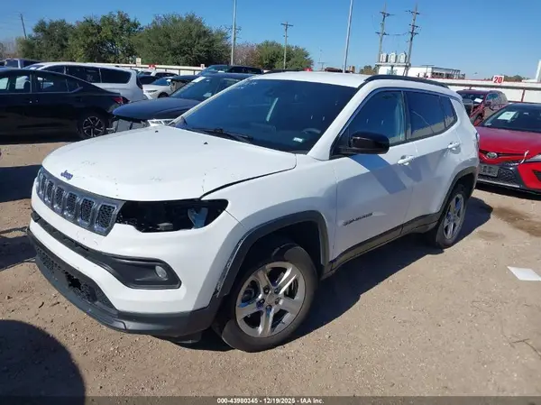 3C4NJDBNXRT606134 2024 JEEP COMPASS - Image 2