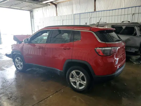 3C4NJDBNXRT607560 2024 JEEP COMPASS - Image 2