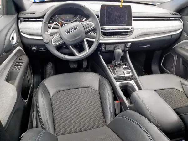 3C4NJDBNXST502068 2025 JEEP COMPASS - Image 8