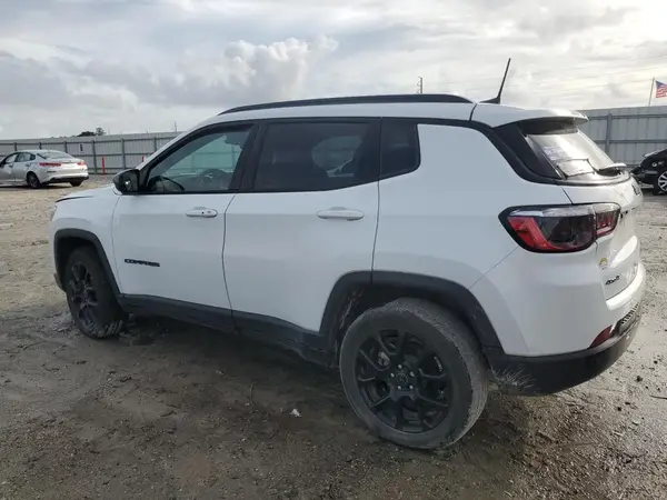 3C4NJDBNXST527083 2025 JEEP COMPASS - Image 2
