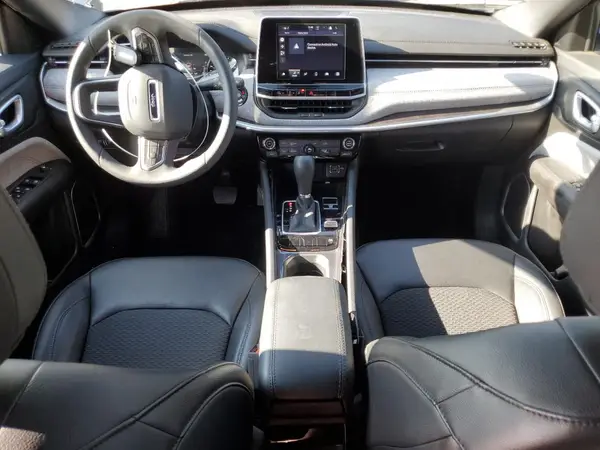 3C4NJDBNXST551870 2025 JEEP COMPASS - Image 8