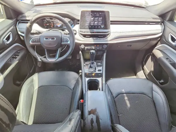 3C4NJDBNXST559810 2025 JEEP COMPASS - Image 8