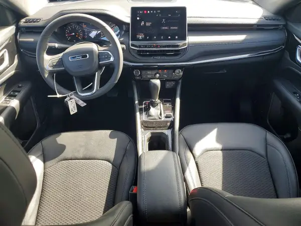 3C4NJDBNXST575506 2025 JEEP COMPASS - Image 8