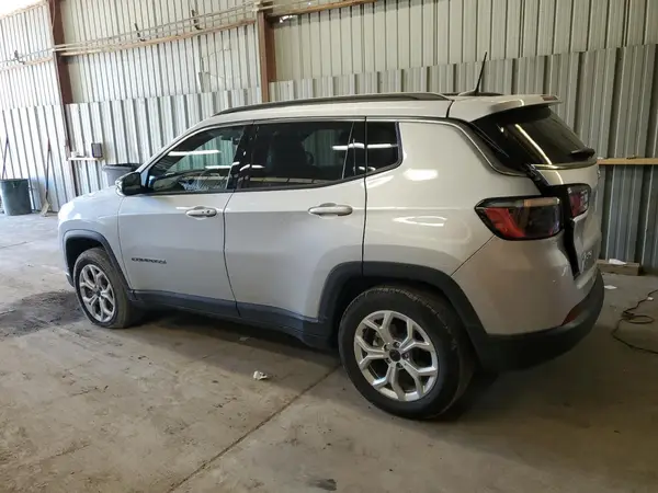 3C4NJDBNXST591737 2025 JEEP COMPASS - Image 2