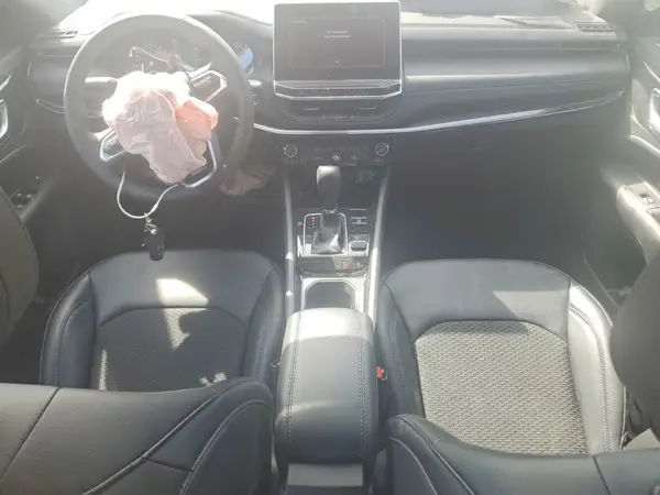 3C4NJDBNXTT201530 2026 JEEP COMPASS - Image 8