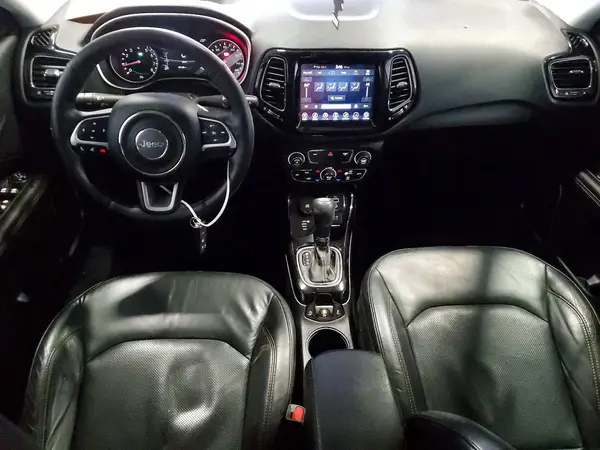 3C4NJDCB0HT597690 2017 JEEP COMPASS - Image 8