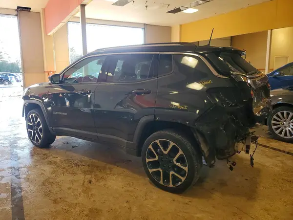 3C4NJDCB0HT624208 2017 JEEP COMPASS - Image 2