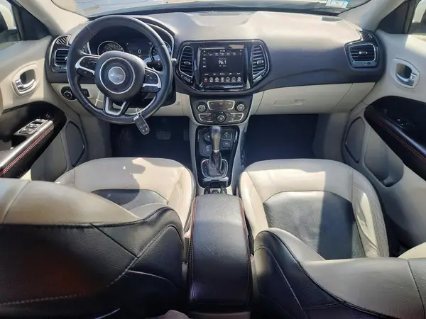 3C4NJDCB0HT624841 2017 JEEP COMPASS - Image 8