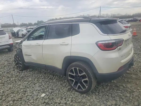 3C4NJDCB0HT689091 2017 JEEP COMPASS - Image 2