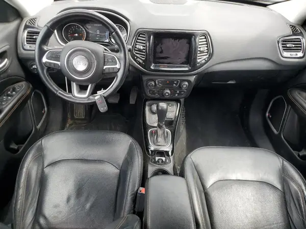 3C4NJDCB0JT101048 2018 JEEP COMPASS - Image 8