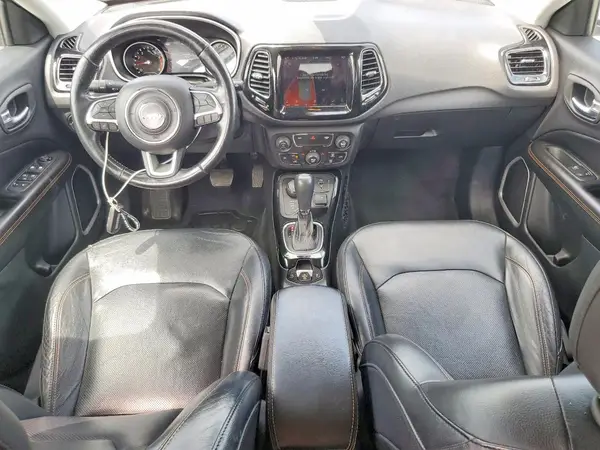 3C4NJDCB0JT104614 2018 JEEP COMPASS - Image 8
