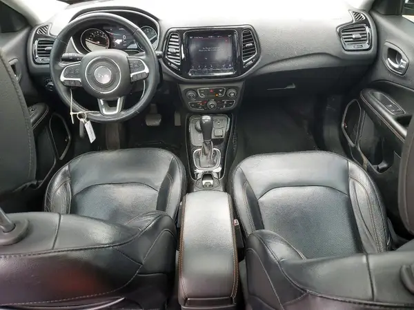 3C4NJDCB0JT117346 2018 JEEP COMPASS - Image 8