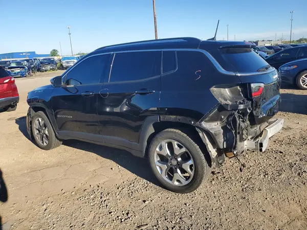 3C4NJDCB0JT117430 2018 JEEP COMPASS - Image 2
