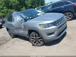 3C4NJDCB0JT144417 2018 JEEP COMPASS